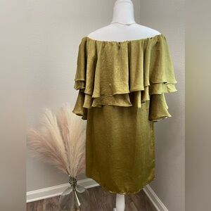 Hayden - Moss Green Off Should Dress